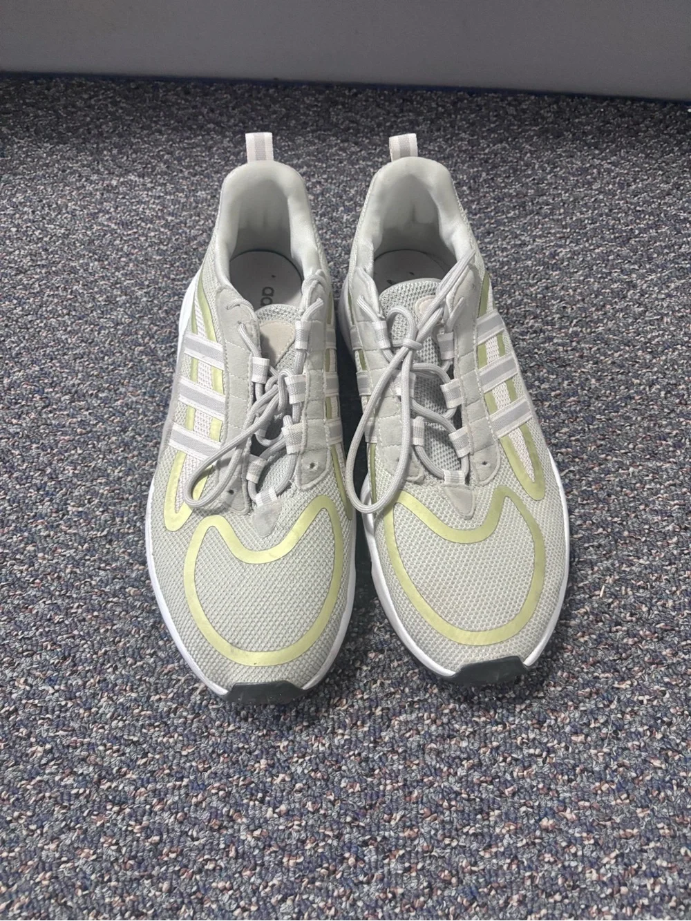 Men's Lightweight Tan & Pale Yellow Adidas Running Sneakers